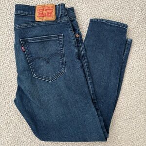 Levi's Classic Dark Blue Straight Jeans